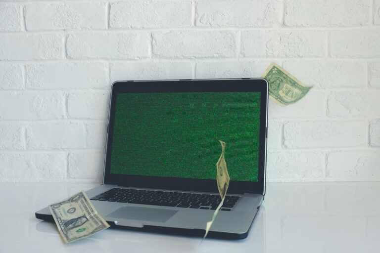 How to Protect Yourself From Identity Theft When Gambling Online