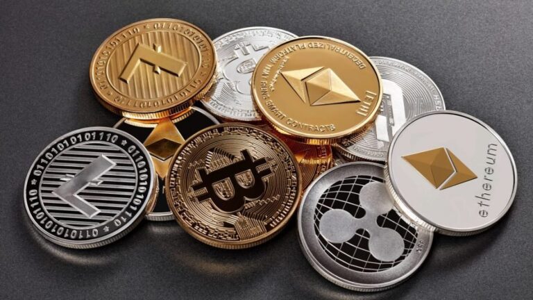 How Bitcoin And Other Cryptocurrencies Are Becoming More And More Mainstream
