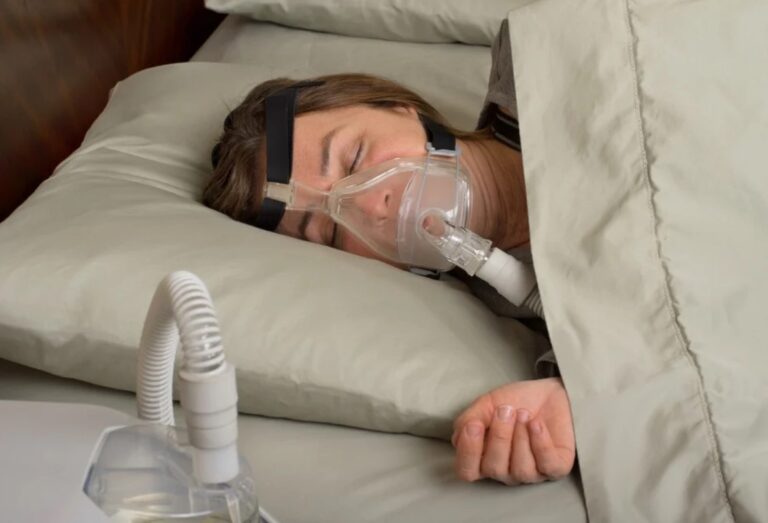 Importance of Wearing a CPAP Mask for Sleep Apnea Sufferers